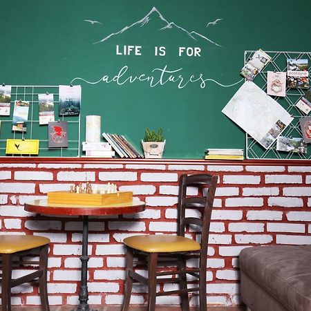 Eagle'S Nest Hostel Postojna Εξωτερικό φωτογραφία