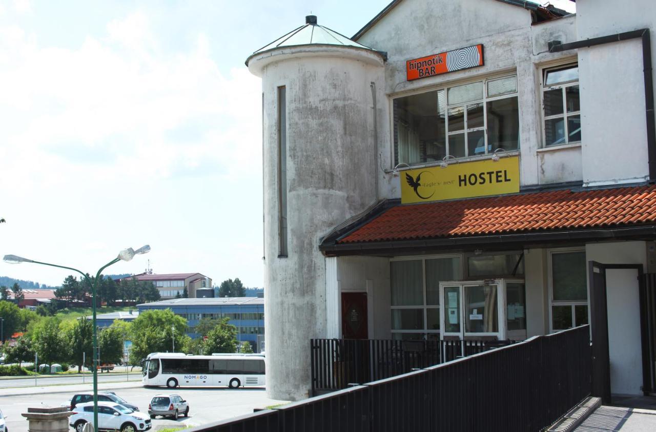Eagle'S Nest Hostel Postojna Εξωτερικό φωτογραφία