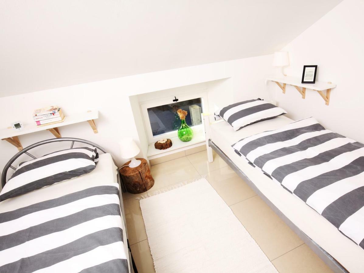 Eagle'S Nest Hostel Postojna Εξωτερικό φωτογραφία